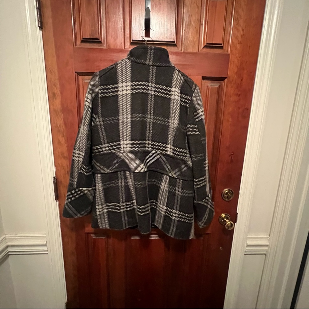 Braetan wool mix winter jacket. Black and white print. - Picture 5 of 11